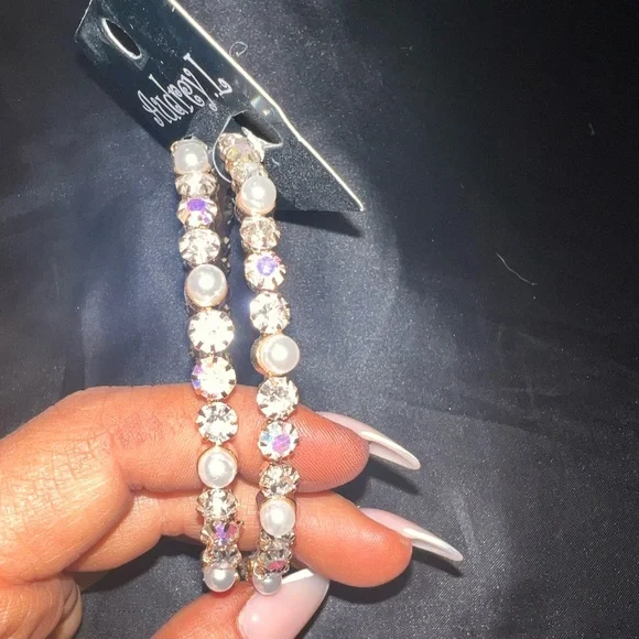 3 Inch pearl & diamond hoops - Picture 7 of 13